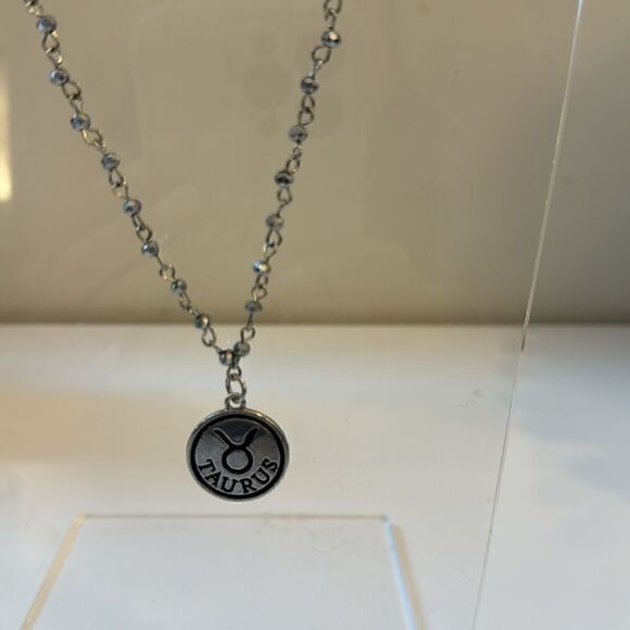 Taurus Silver Necklace zodiac - Picture 2 of 4